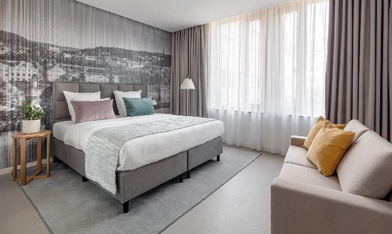 Mamaison Downtown Hotell